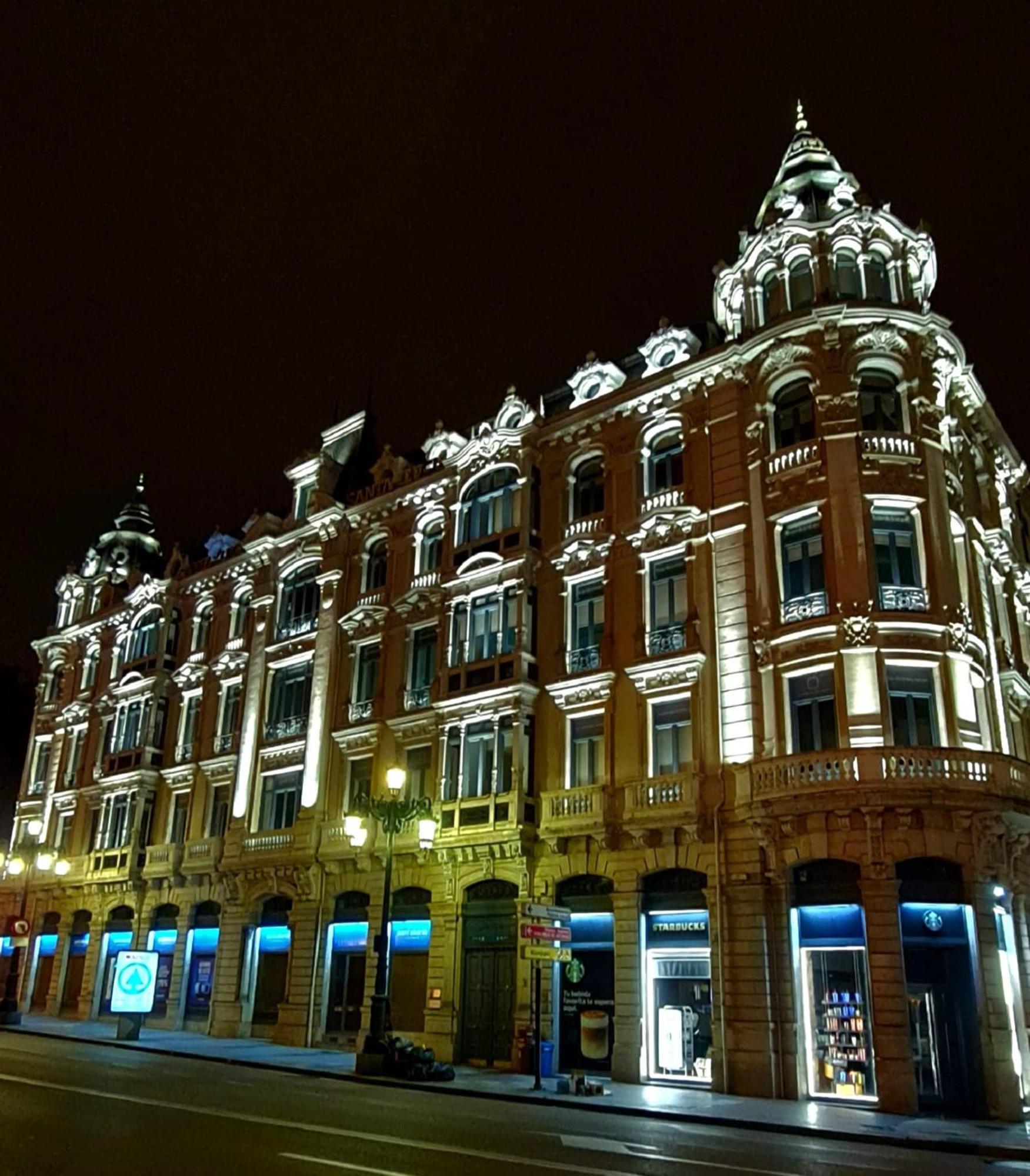Apartamento Atico De Diseno En El Centro Oviedo Exterior foto